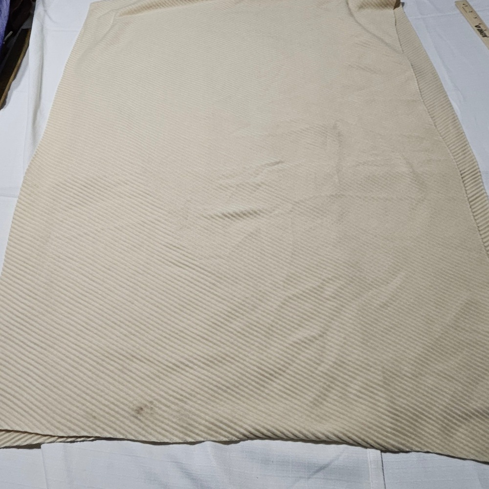 Tahari Fashion Scarf Tan Beige Ribbed‎ Knit One Size Fits Most NWT READ